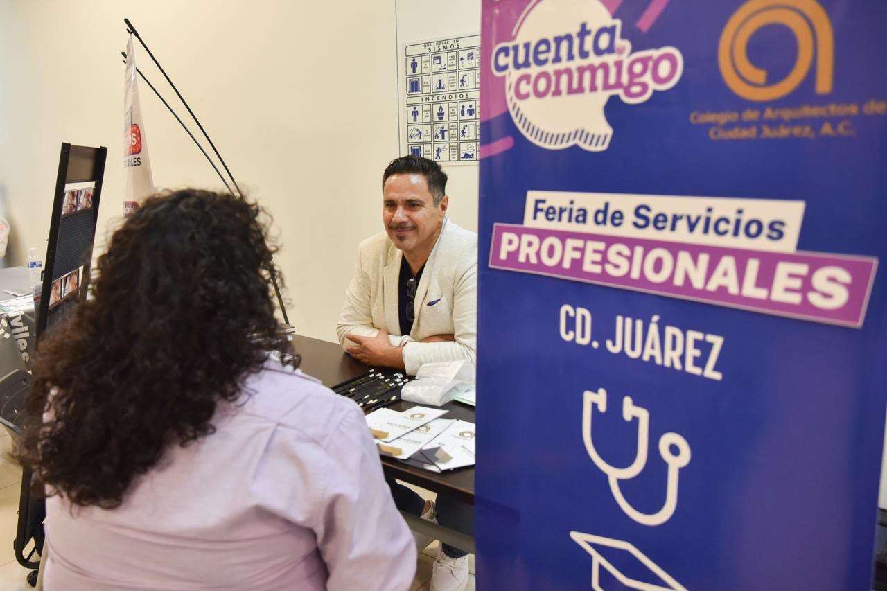 Ofrecieron mil 800 atenciones en la Feria de Servicios Profesionales 