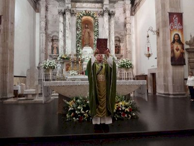 Llama arzobispo a servir con compasión al pueblo más necesitado