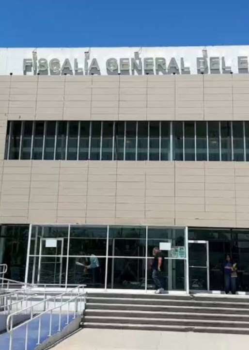 Presentan cargos contra adolescente por secuestro de 9 personas 
