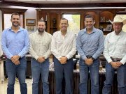Se reúne Marco Bonilla con comité de la Expogan rumbo a su edición 43