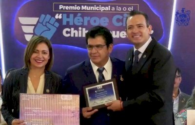 Entrega ayuntamiento Premio al Héroe Civil Chihuahuense 2026 