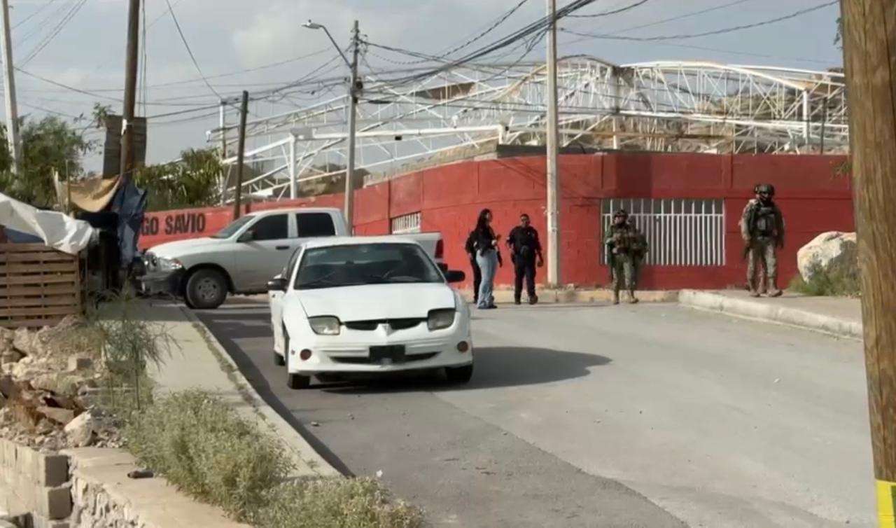 Dejan cadáver encobijado dentro de auto en la Nueva Galeana