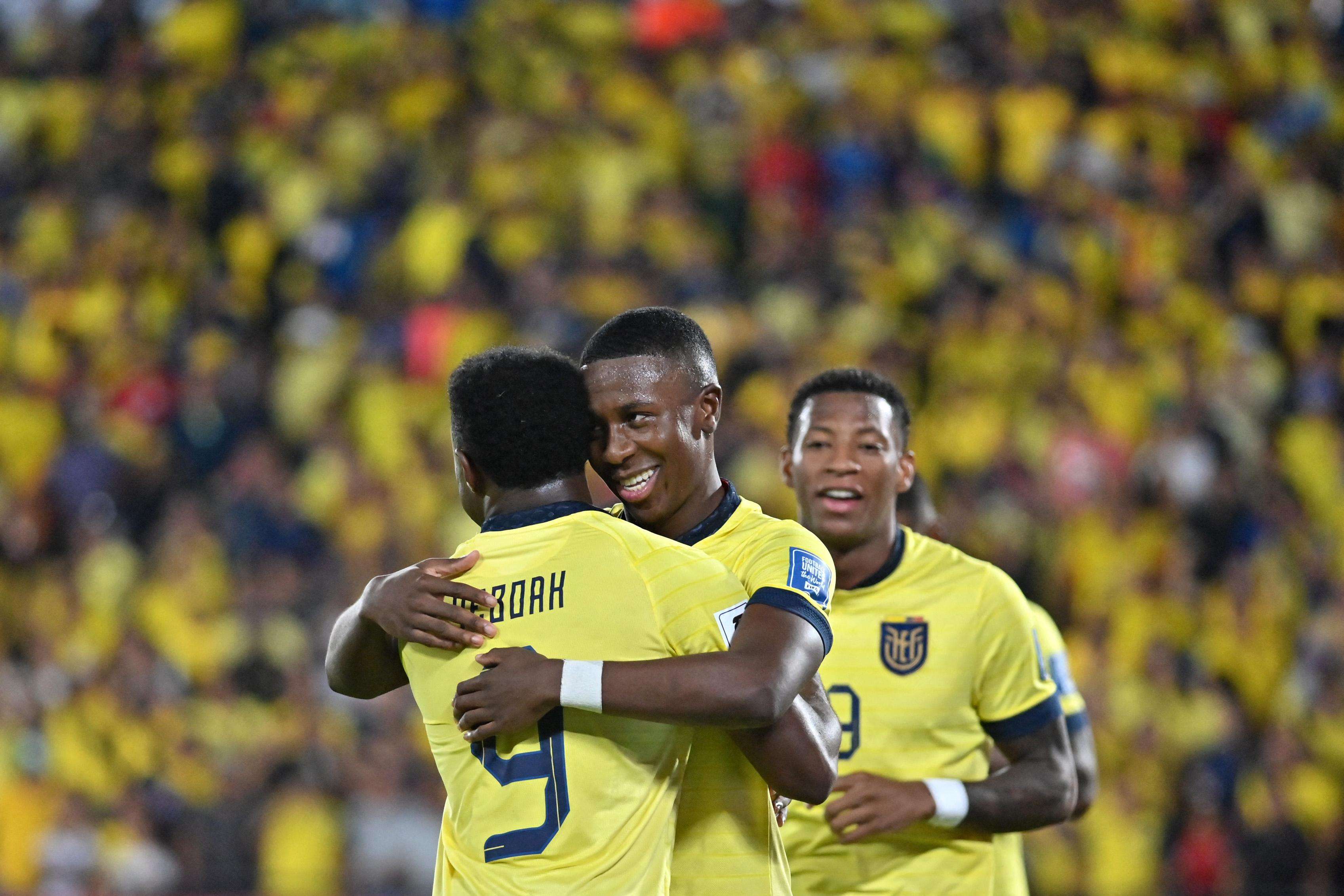 Perdona Ecuador a Curazao y complica su permanencia en el Mundial
