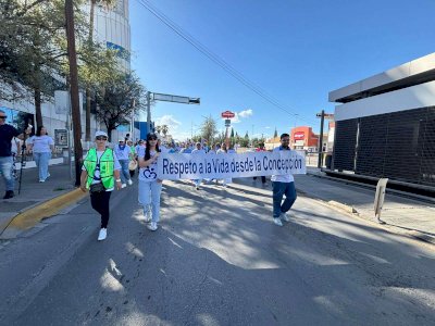 Celebran Marcha por la Vida y la Familia