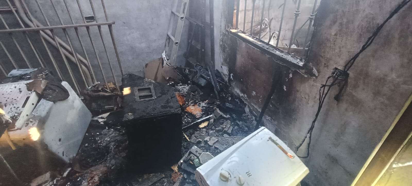 Toma venganza y prende fuego a vivienda 