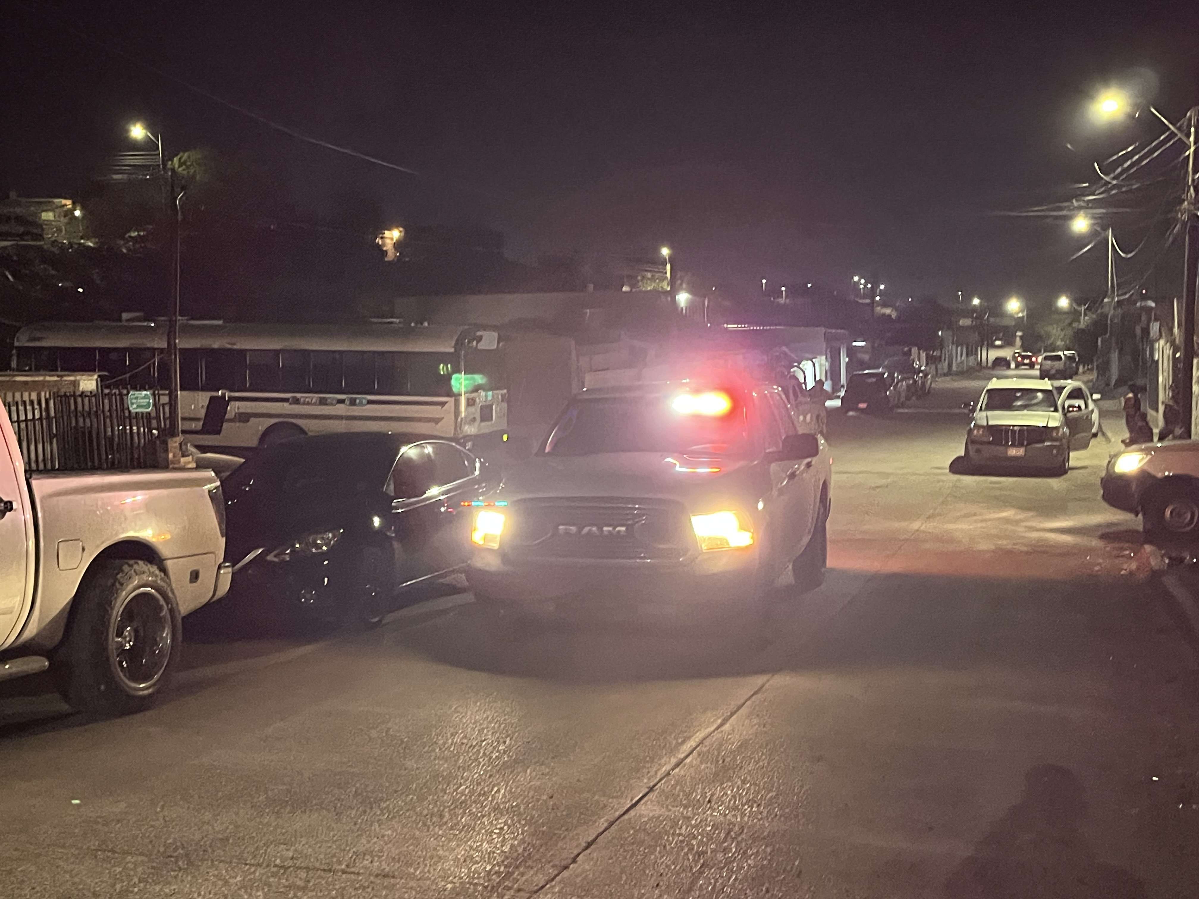 Atacan a balazos a hombre y logra llegar a casa de familiares para pedir ayuda