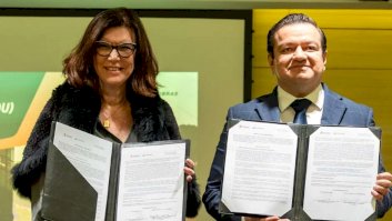 Firman Pemex y Petrobras acuerdo para extracción de hidrocarburos 