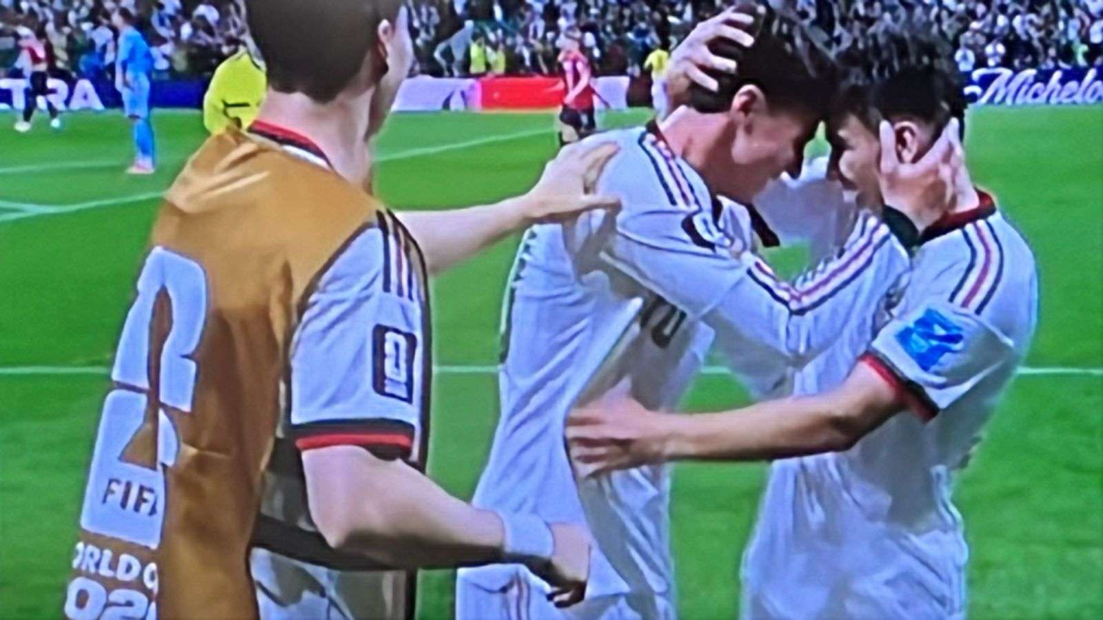 México rompe el cero ante Checoslovaquia