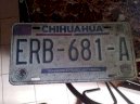 Denuncian ciudadanos deterioro prematuro de nuevas placas vehiculares