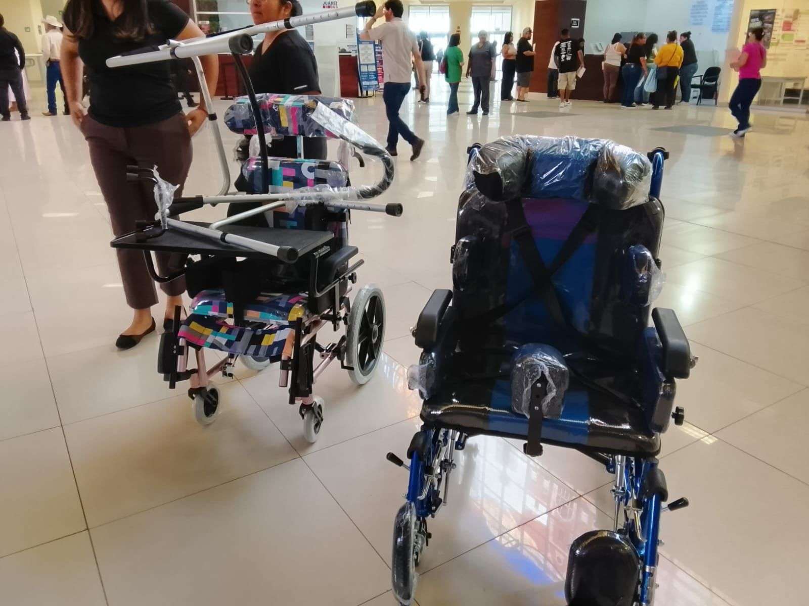 Entrega Estado 161 apoyos funcionales a personas con discapacidad
