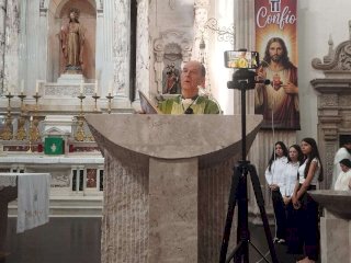 Destaca arzobispo el sacrificio como camino hacia la beatitud