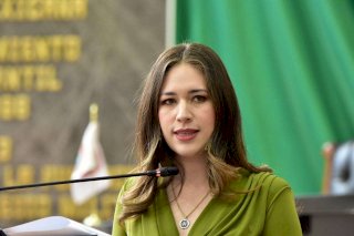 Denuncia diputada crisis hídrica y estancamiento económico en Parral