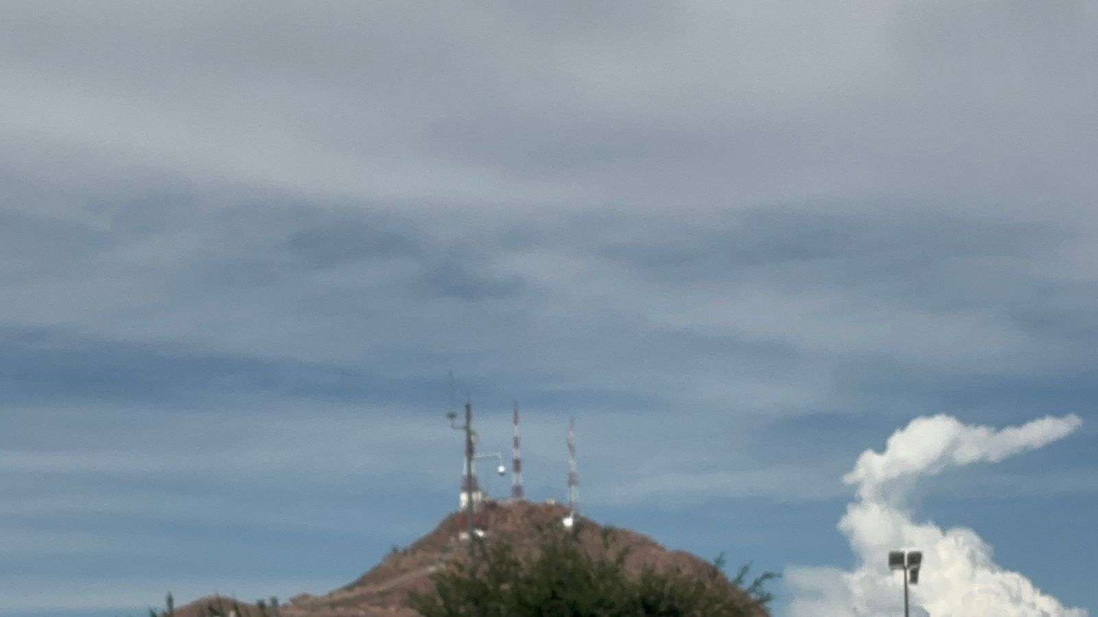 Registra Chihuahua 31°C bajo cielo nublado y pronóstico de lluvia