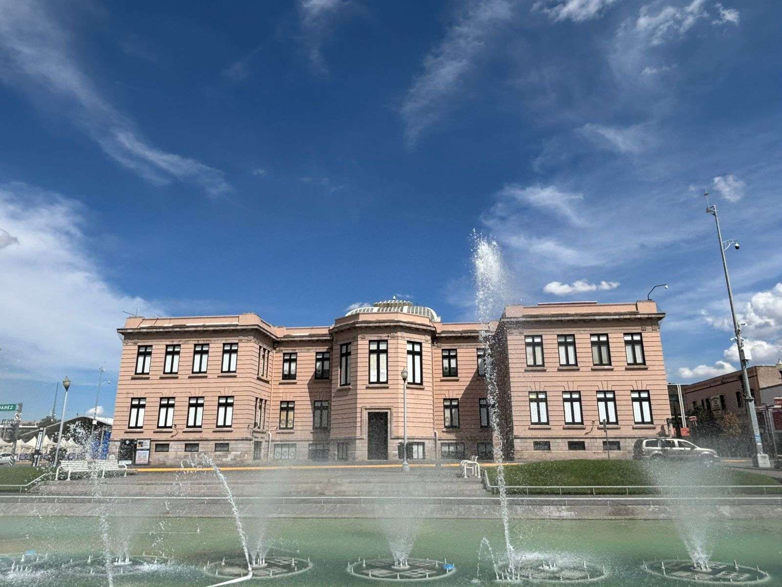 Registra Chihuahua 31°C bajo cielo nublado y pronóstico de lluvia