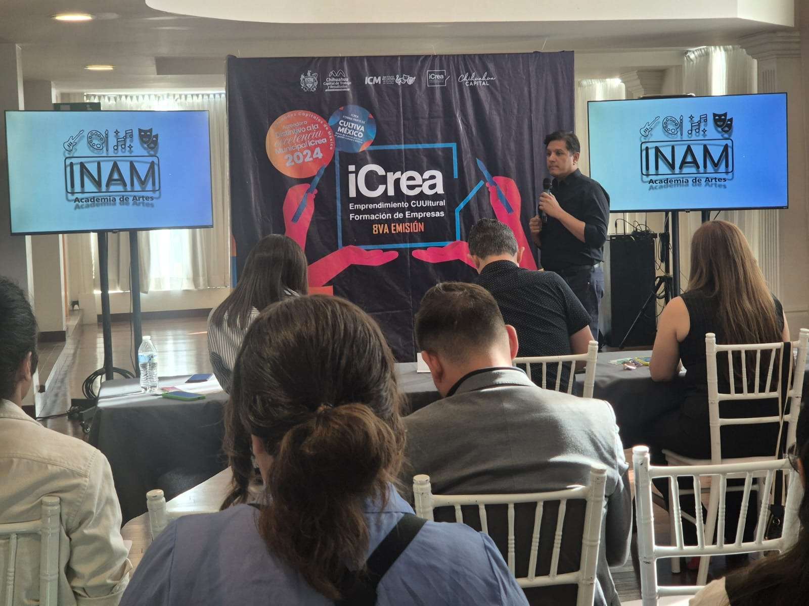 Bonilla apoya a los proyectos culturales a través del programa iCREA