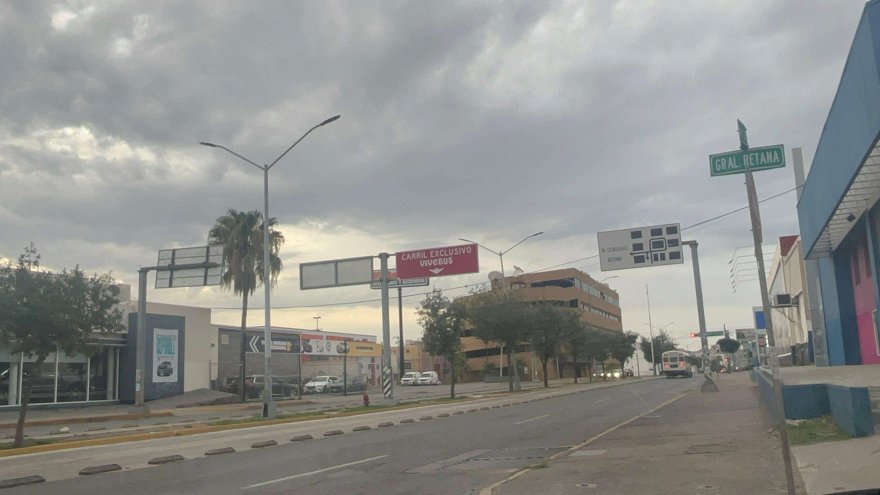Falla alumbrado público en avenida Universidad a causa de lluvias