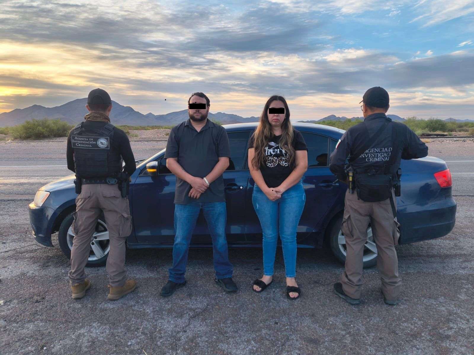 Detienen a pareja con dos niños, traían 20 kilos de cristal