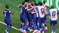 Por la mínima y sufriendo, Francia avanza a cuartos y despide a una aguerrida selección guaraní