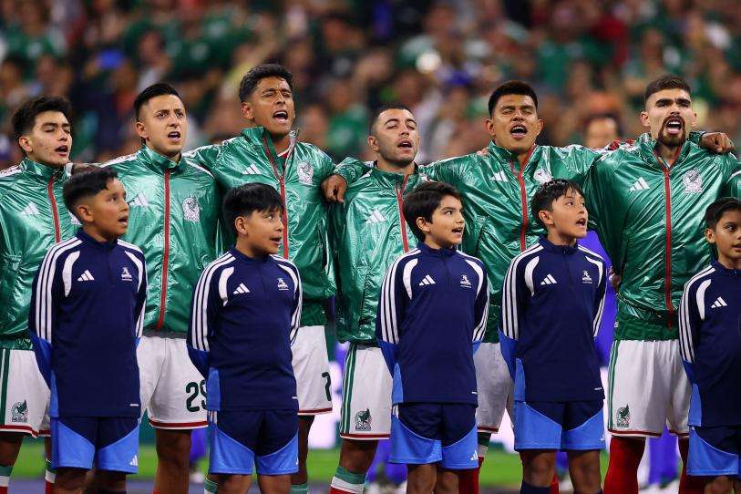 Retrasan partido México vs. Inglaterra por clima