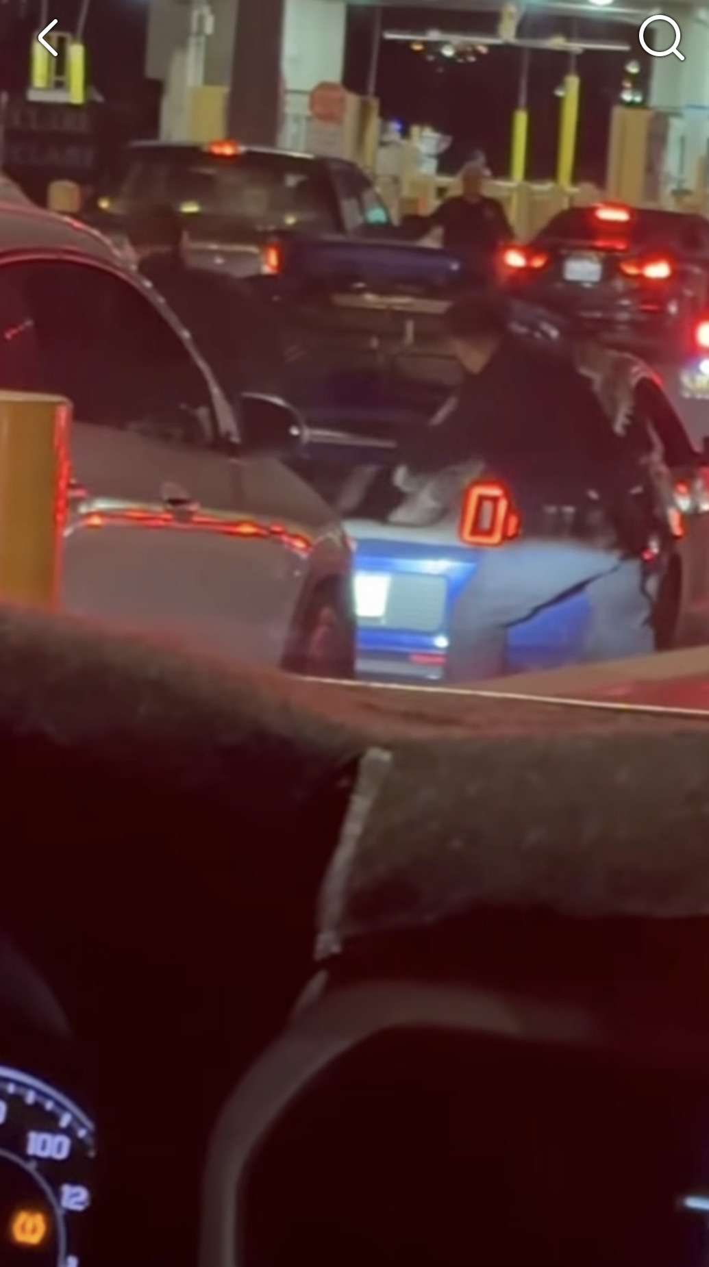 Sorprenden a polizón en una cajuela durante revisión en el cruce fronterizo