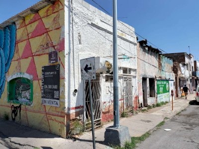 Contrasta auge del Perijuv con abandono del Centro