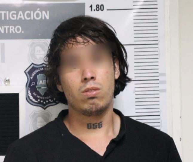 Busca defensa de joven que mató a su madre retrasar vinculación