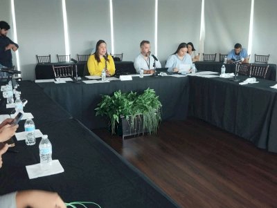 Avalan iniciativa de Maru para donar terreno al Hospital de Parral 