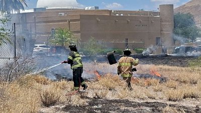Se incendia terreno baldío sobre el Perijuv