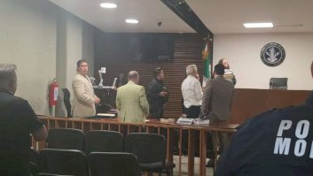 Dan prisión preventiva a Víctor Rodríguez, exdirector de Pemex