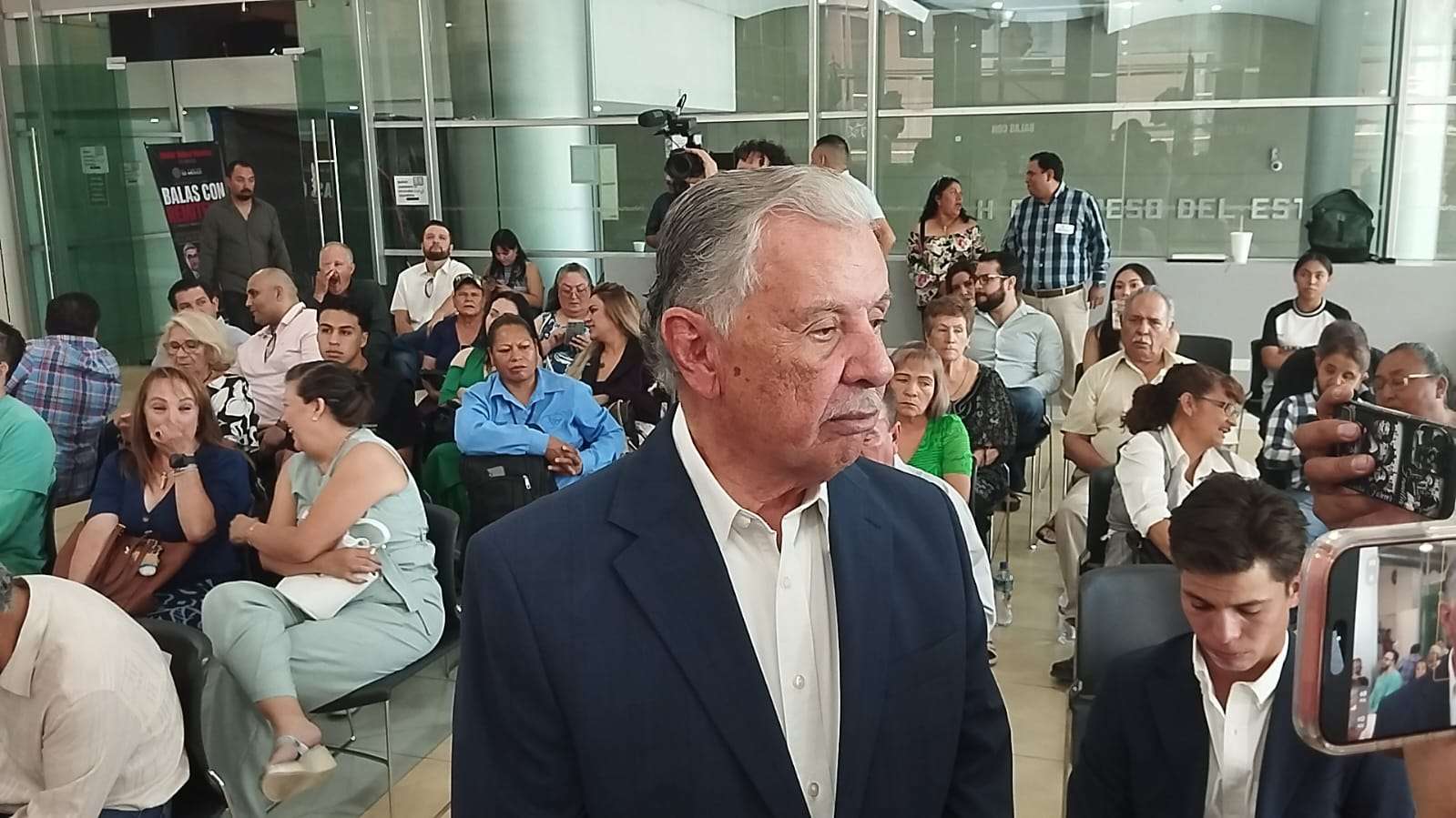 Sin definición sobre venta de tramo de la calle Bustamante: Leopoldo Mares