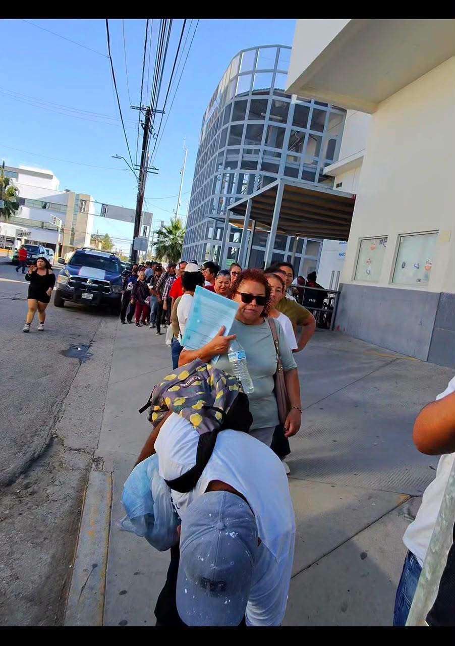 Lleva alimento y esperanza a familias en los hospitales 