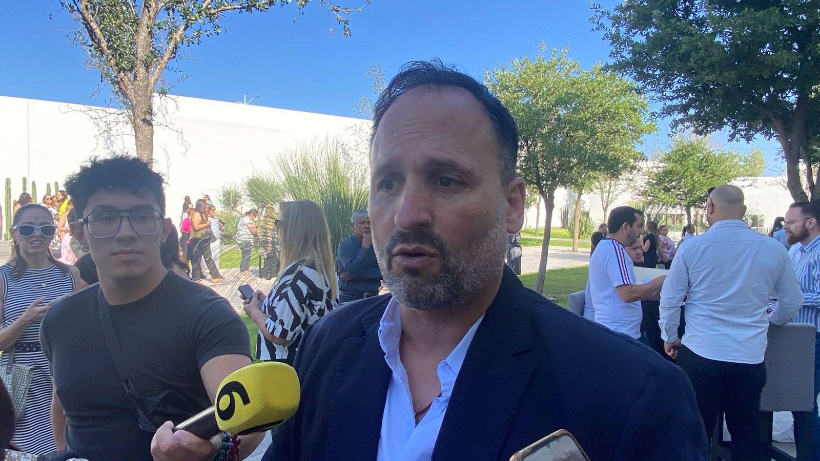 Por respeto al equipo, no se polemizará: De la Peña sobre salida de Anya Treviño  