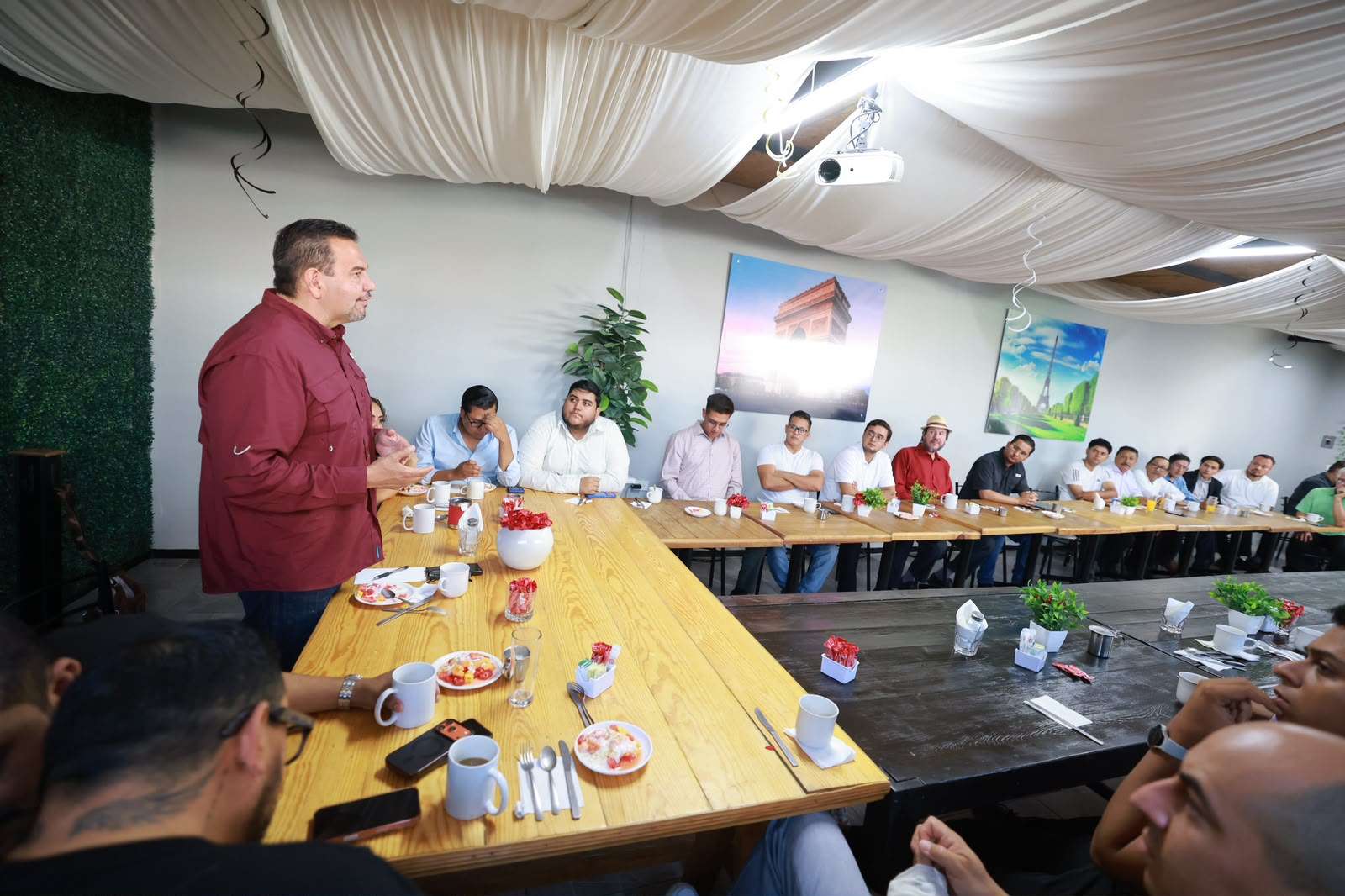 Realiza Cruz Asamblea Informativa con Pastores, Ministros y líderes de iglesias 