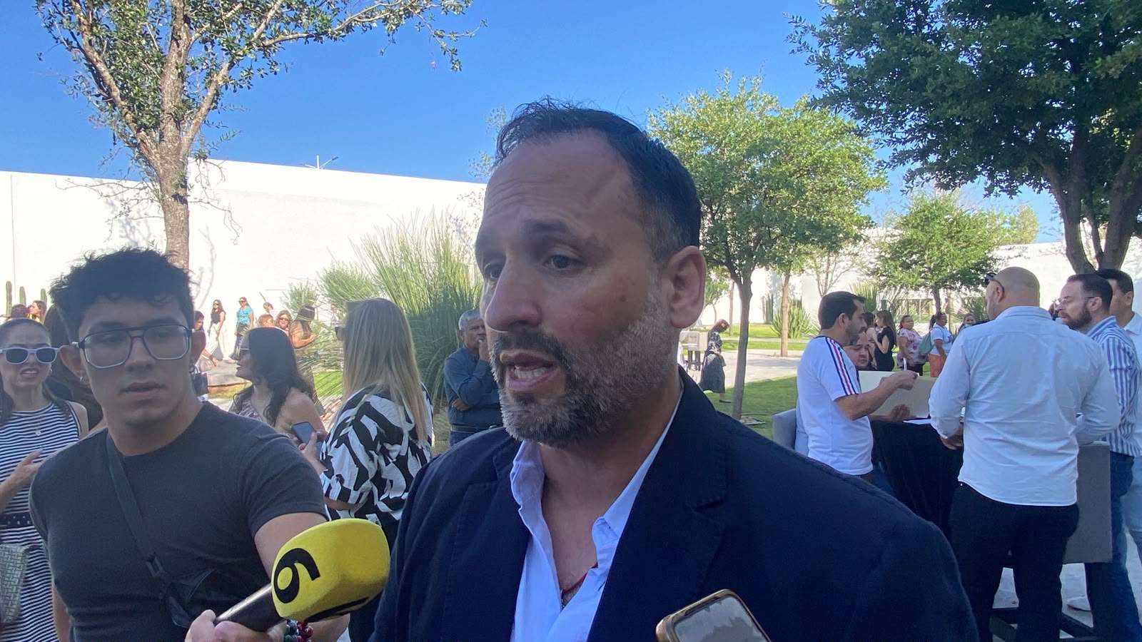 Por respeto al equipo, no se polemizará: De la Peña sobre salida de Anya Treviño  