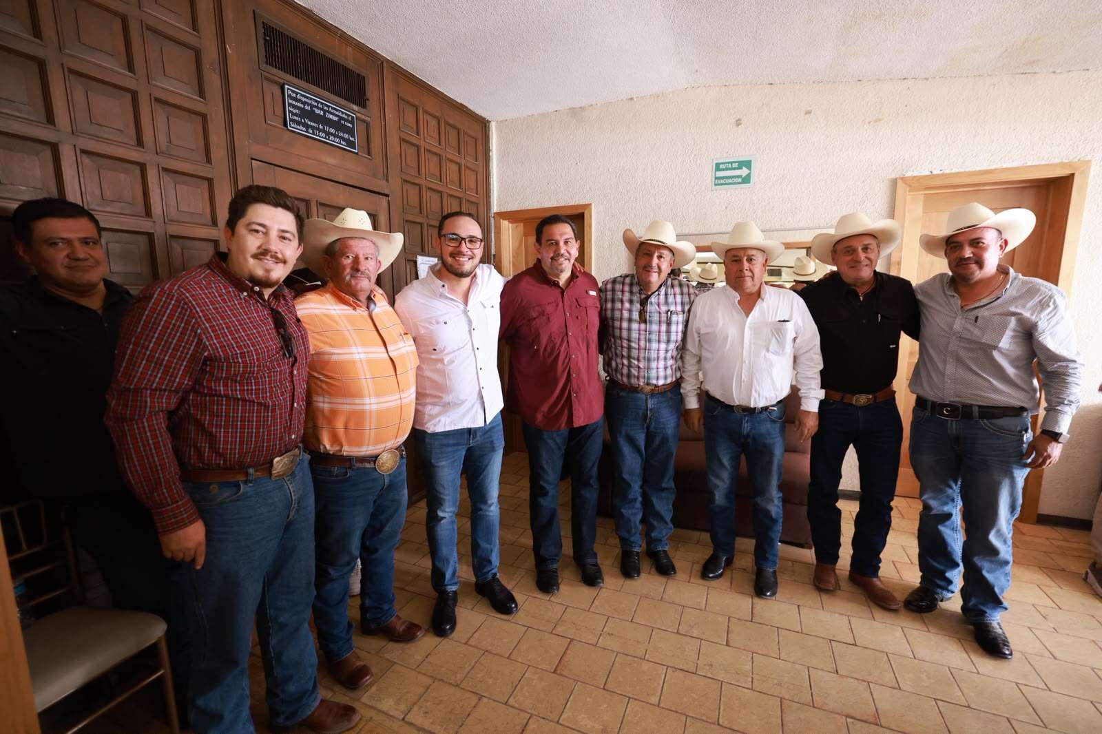 Suma Cruz Pérez Cuéllar respaldo de estructura ciudadana en la capital del estado