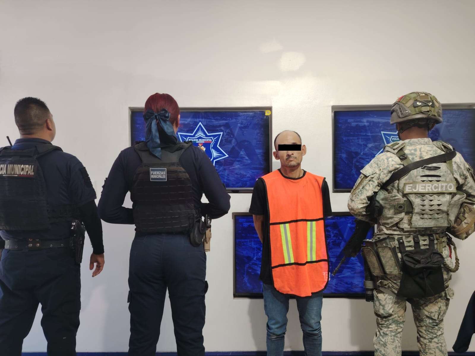 Detienen a hombre con cristal