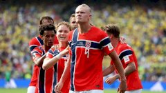Igualan Noruega e Inglaterra en el primer tiempo; pase a semifinales permanece abierta