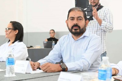 Denunciará Morena al PAN por espectaculares contra el Imss 