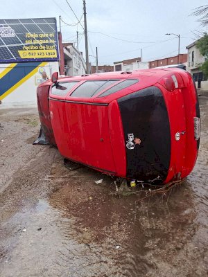 Atiende Protección Civil emergencias por fuertes lluvias en Parral 