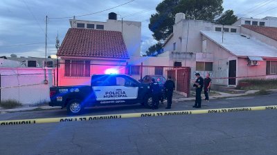 Hallan cadáver en descomposición en la Abraham González 
