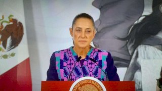 Garantiza Sheinbaum control de precios en gasolinas pese al alza del petróleo