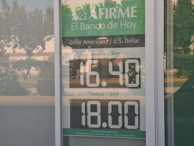 Sube el dólar a $18 en banco Afirme