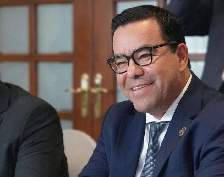 Exige Fiscalía Anticorrupción procesar denuncia contra Ulises Lara