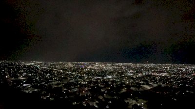 Cae lluvia de moderada a fuerte en varias zonas de la ciudad 