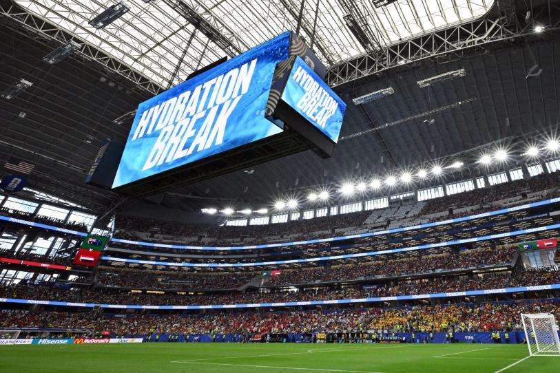 Pausas de hidratación podrían desaparecer tras el Mundial 2026