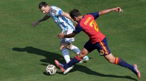 Van por todo España y Argentina en arranque del segundo tiempo 