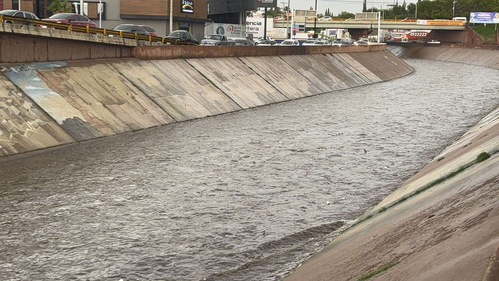 Alcanza canal Teófilo Borunda 40% de su capacidad tras lluvias