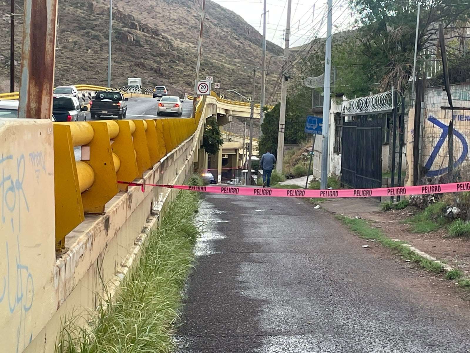 Balean a uno en la cabeza en la colonia Popular; se encuentra grave