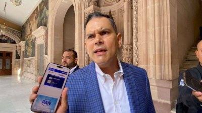 Se registra Loya en plataforma del PAN y espera convocatoria