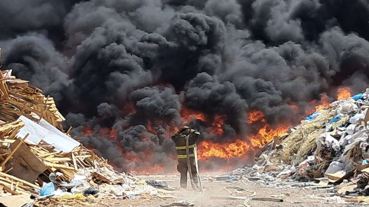 En tres semanas definirán Sedue.y Profepa si sancionan por incendios en recicladoras